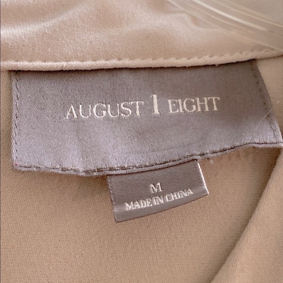 August 1 Eight Cream Blouse with Mandarin Collar and Pleated Style Size M - Picture 6 of 8